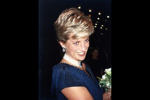 Diana with pearl collar